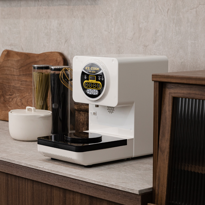 Can-ezcook IH5600 Ramyun Cooker with digital control panel and stainless steel interior for easy ramen meal preparation